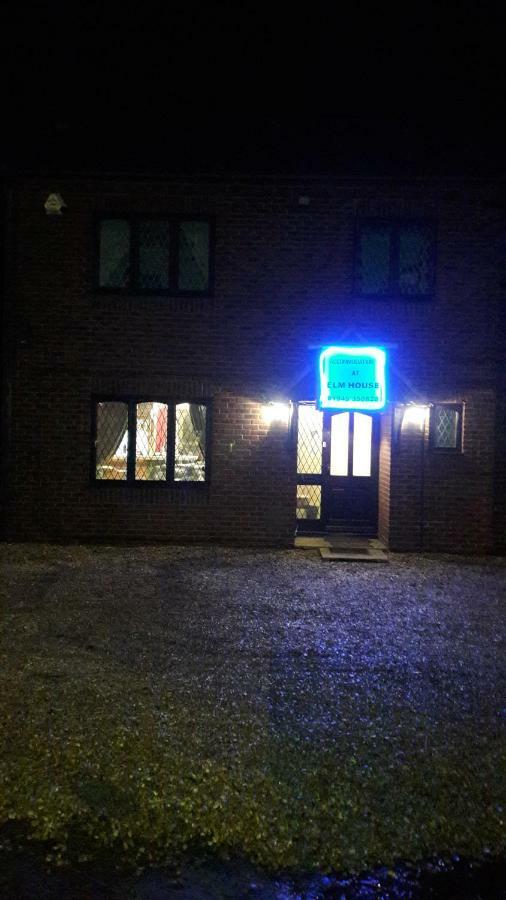 Elm House Accommodation Wisbech Exterior photo